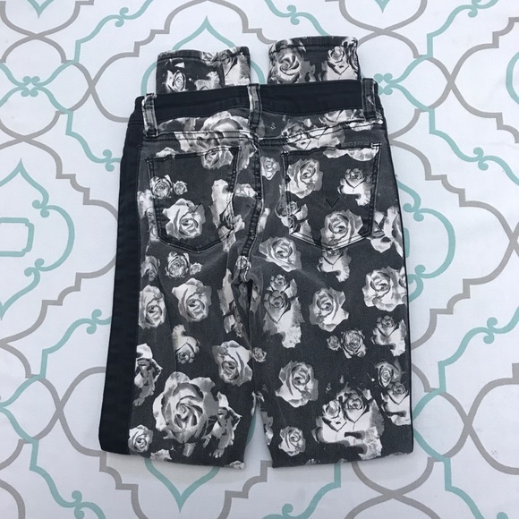 💙👖CUTE! HUDSON FLORAL SKINNY👖💙14 28” VGUC - Picture 2 of 8